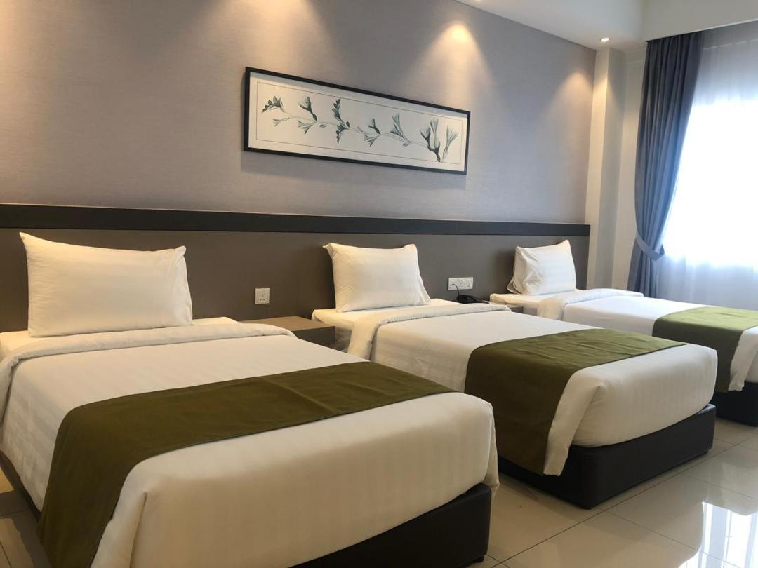Savanna Hill Resort Ulu Tiram Zimmer foto